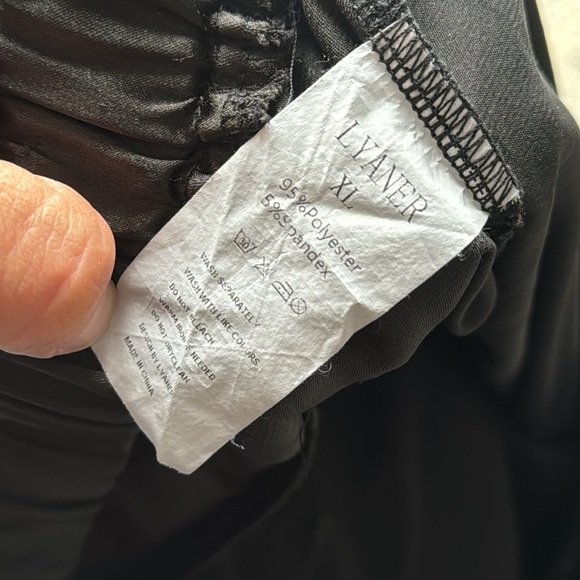 Silky pajama set. XLarge - Picture 8 of 8